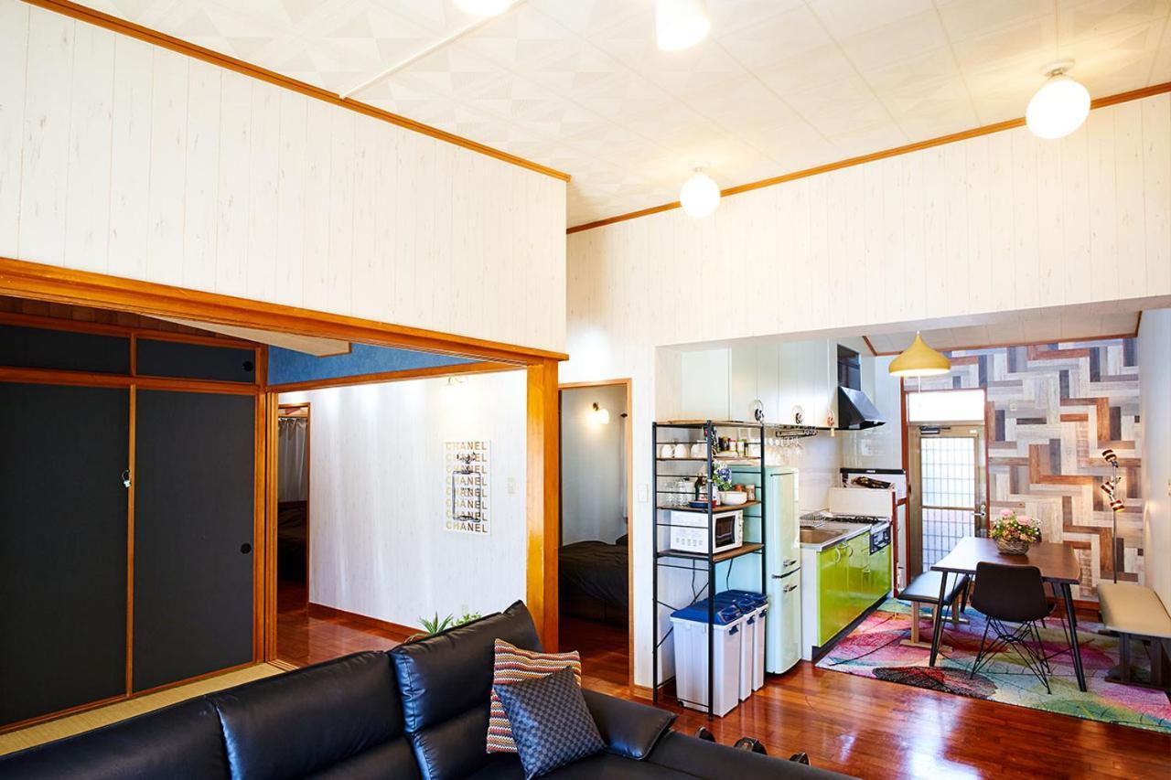 Terrace House Tsubokawa Villa Naha Eksteriør billede